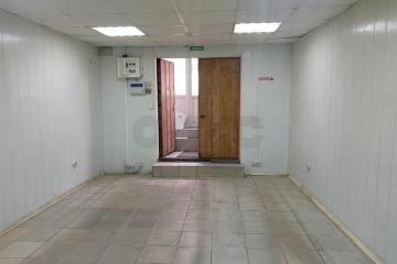 Фото №1: Коммерция 40 м² - Краснодар, мкр. Центральный, ул. Коммунаров, 92