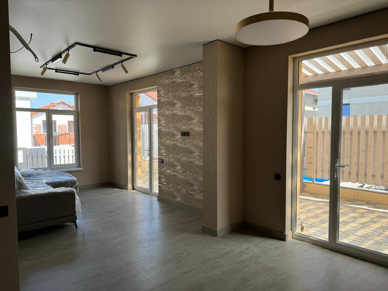 Фото №7: Дом 275 м² + 3 сот. - Геленджик, мкр. Толстый Мыс, ул. Полевая, 28