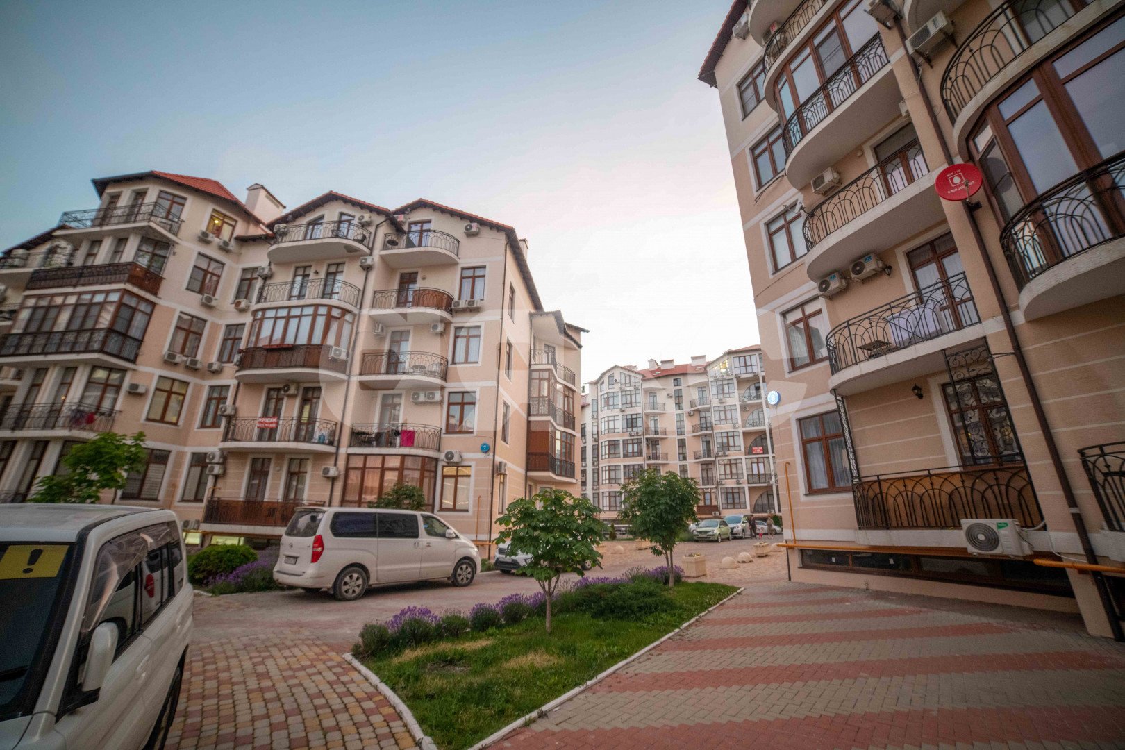 Фото №3: Студия 32 м² - Геленджик, Толстый Мыс, мкр. жилой комплекс Черноморский-2, ул. Крымская, 22к8