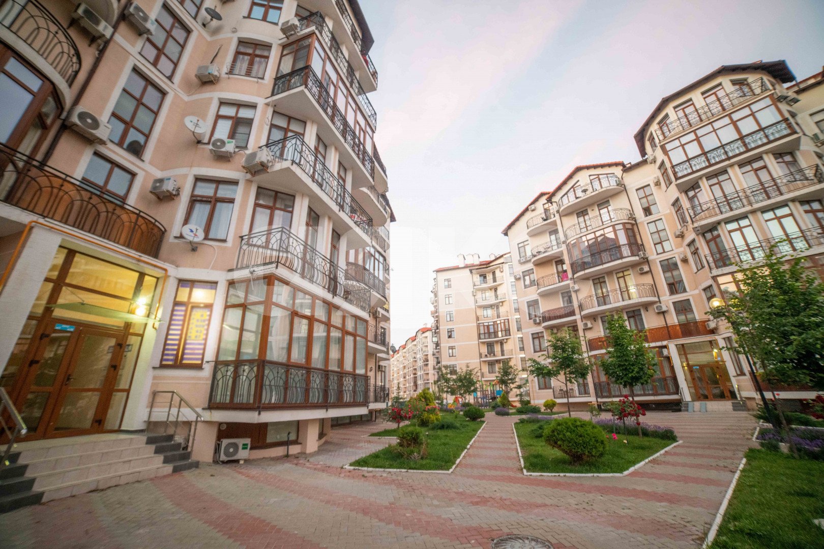 Фото №4: Студия 32 м² - Геленджик, Толстый Мыс, мкр. жилой комплекс Черноморский-2, ул. Крымская, 22к8