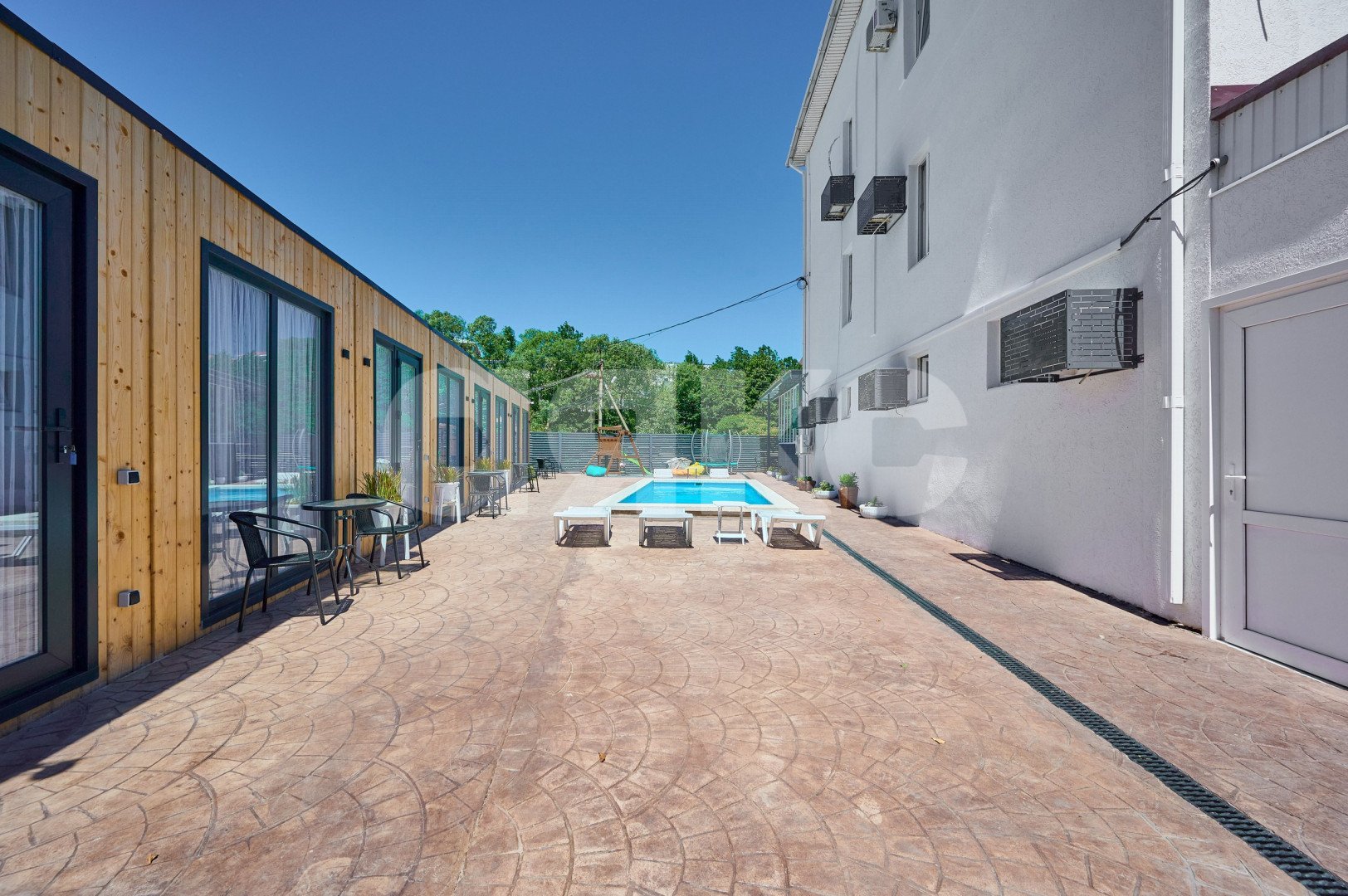 Фото №17: Коммерция 900 м² - Архипо-Осиповка, ул. Заречная, 15