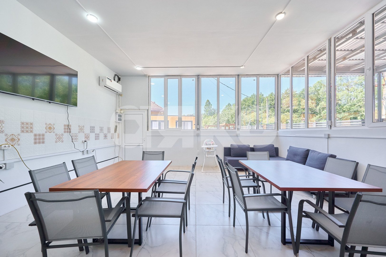 Фото №37: Коммерция 900 м² - Архипо-Осиповка, ул. Заречная, 15