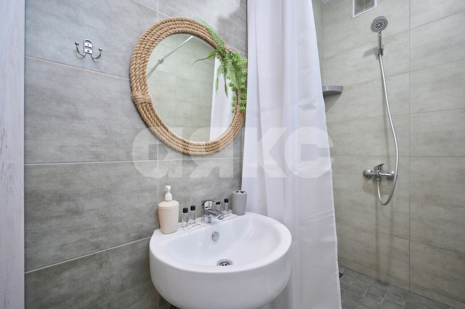 Фото №44: Коммерция 900 м² - Архипо-Осиповка, ул. Заречная, 15