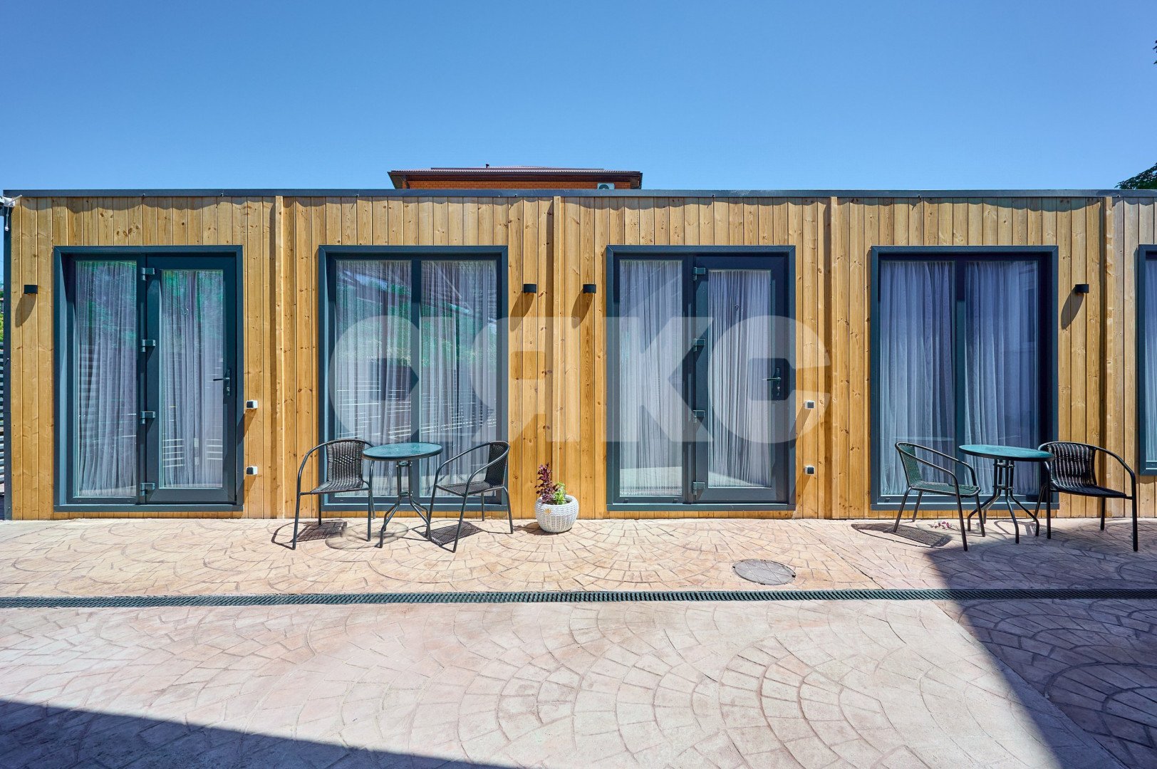 Фото №4: Коммерция 900 м² - Архипо-Осиповка, ул. Заречная, 15