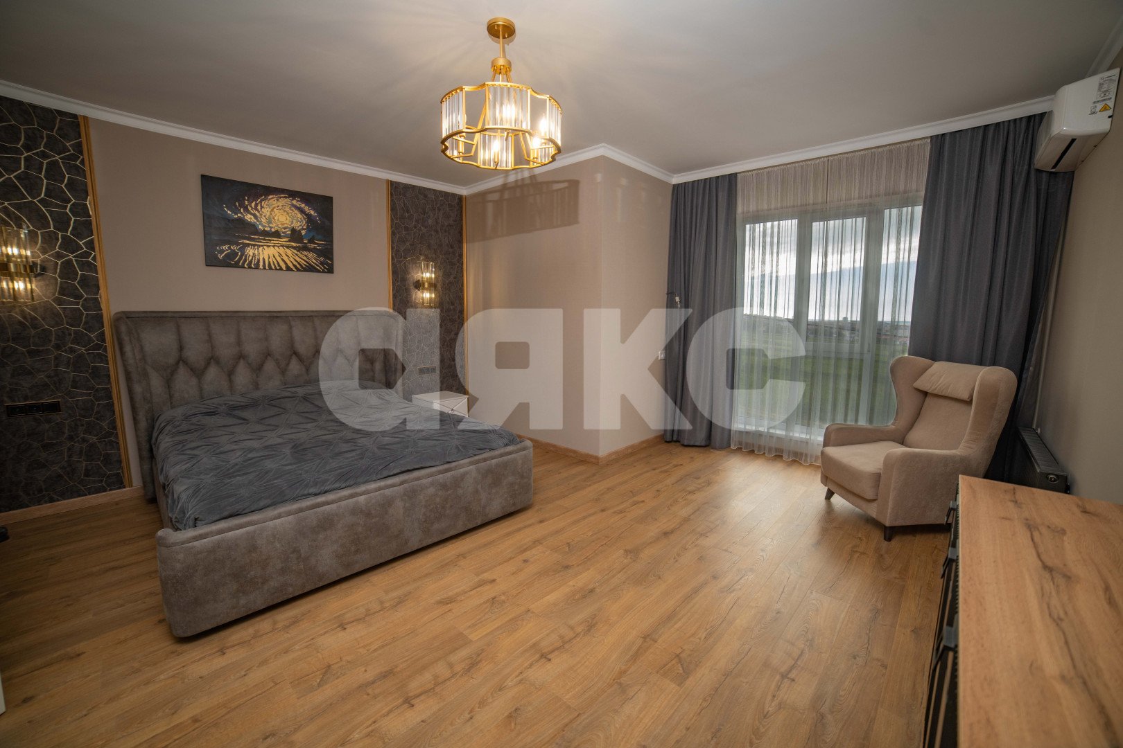 Фото №22: Дом 304 м² + 4 сот. - Геленджик, ул. Покровского, 15