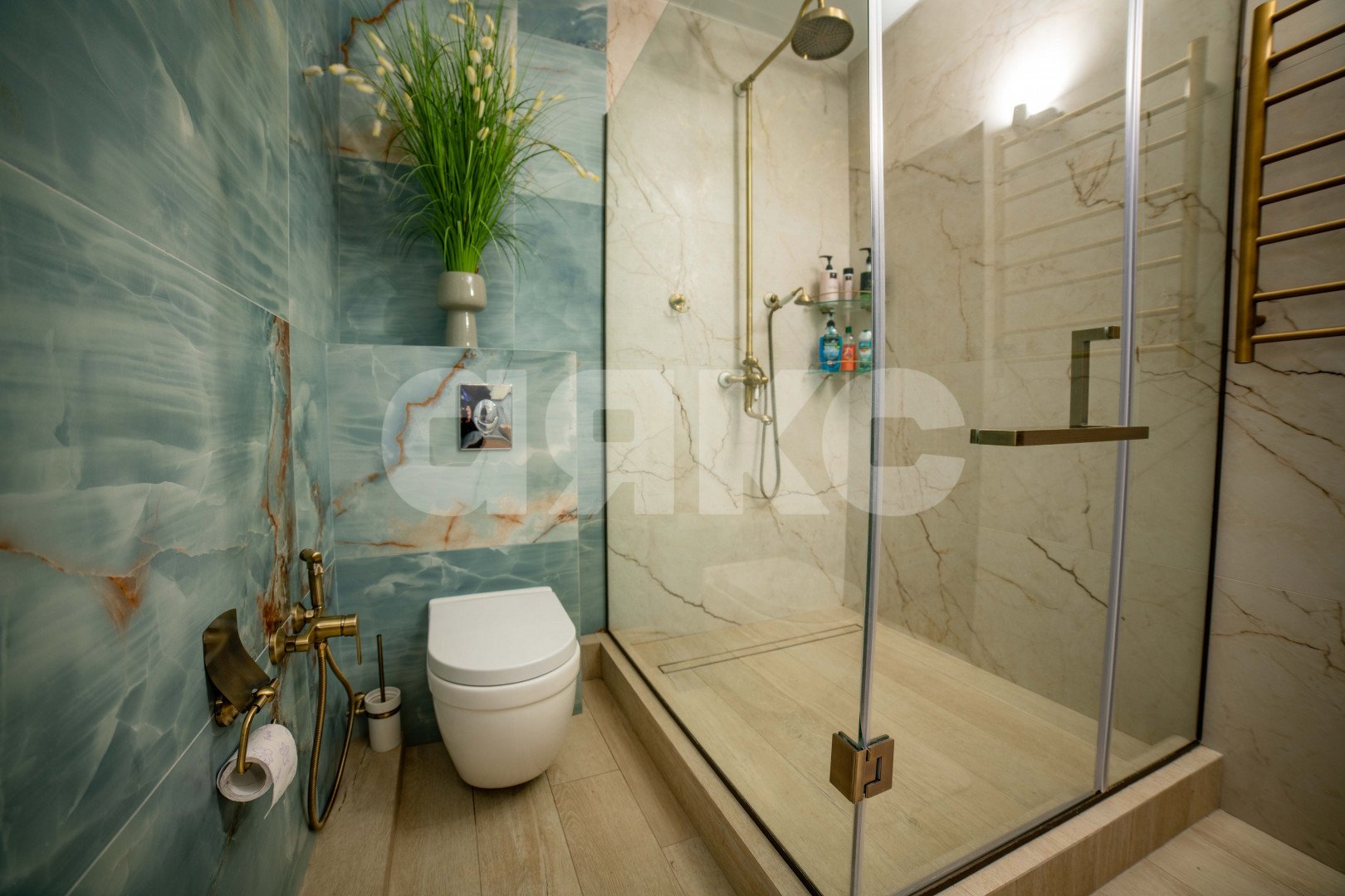 Фото №17: Дом 304 м² + 4 сот. - Геленджик, ул. Покровского, 15