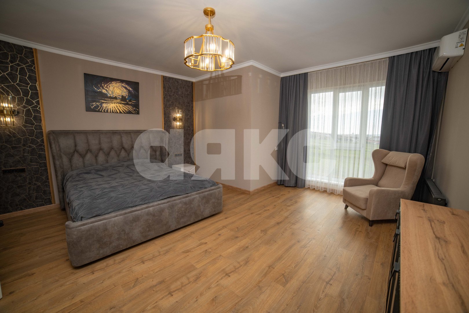 Фото №25: Дом 304 м² + 4 сот. - Геленджик, ул. Покровского, 15