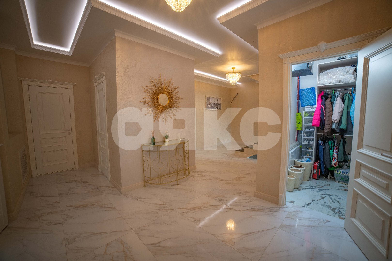 Фото №11: Дом 304 м² + 4 сот. - Геленджик, ул. Покровского, 15