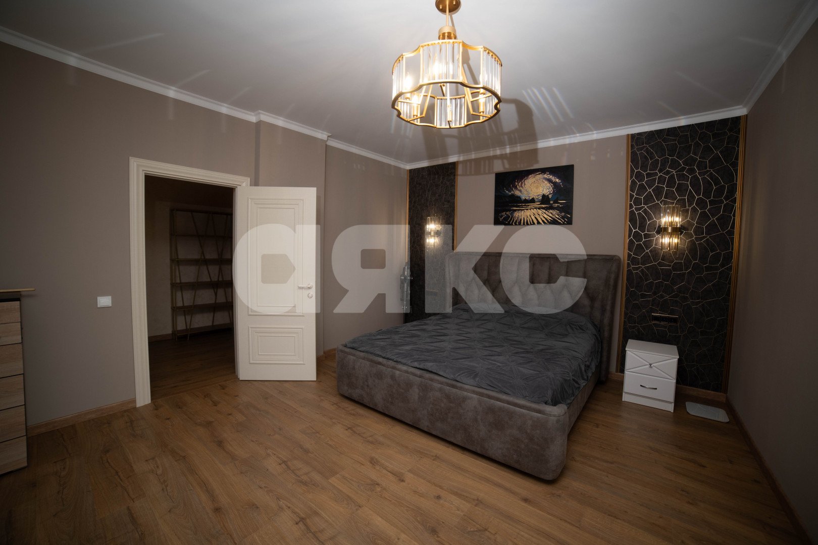 Фото №24: Дом 304 м² + 4 сот. - Геленджик, ул. Покровского, 15