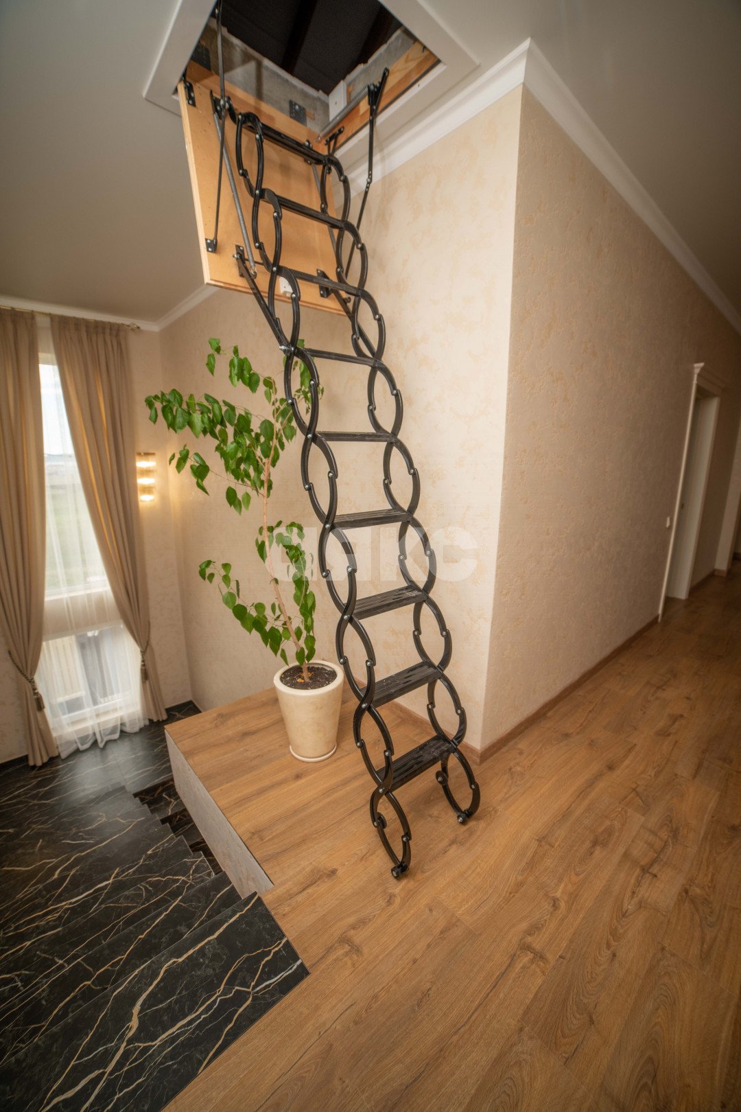 Фото №15: Дом 304 м² + 4 сот. - Геленджик, ул. Покровского, 15