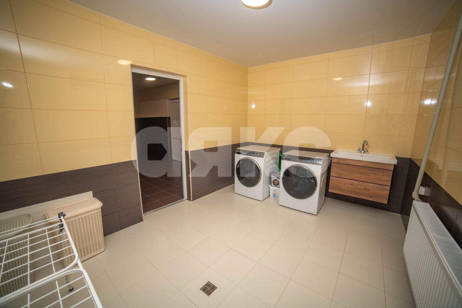 Фото №37: Дом 304 м² + 4 сот. - Геленджик, ул. Покровского, 15