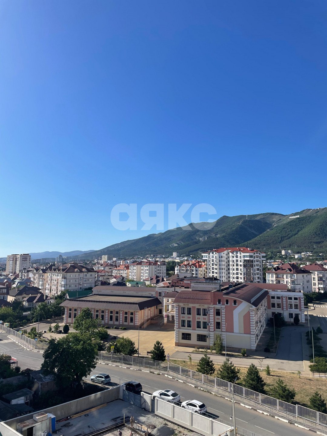 Фото №13: 3-комнатная квартира 84 м² - Геленджик, мкр. Южный, ул. Жуковского, 5