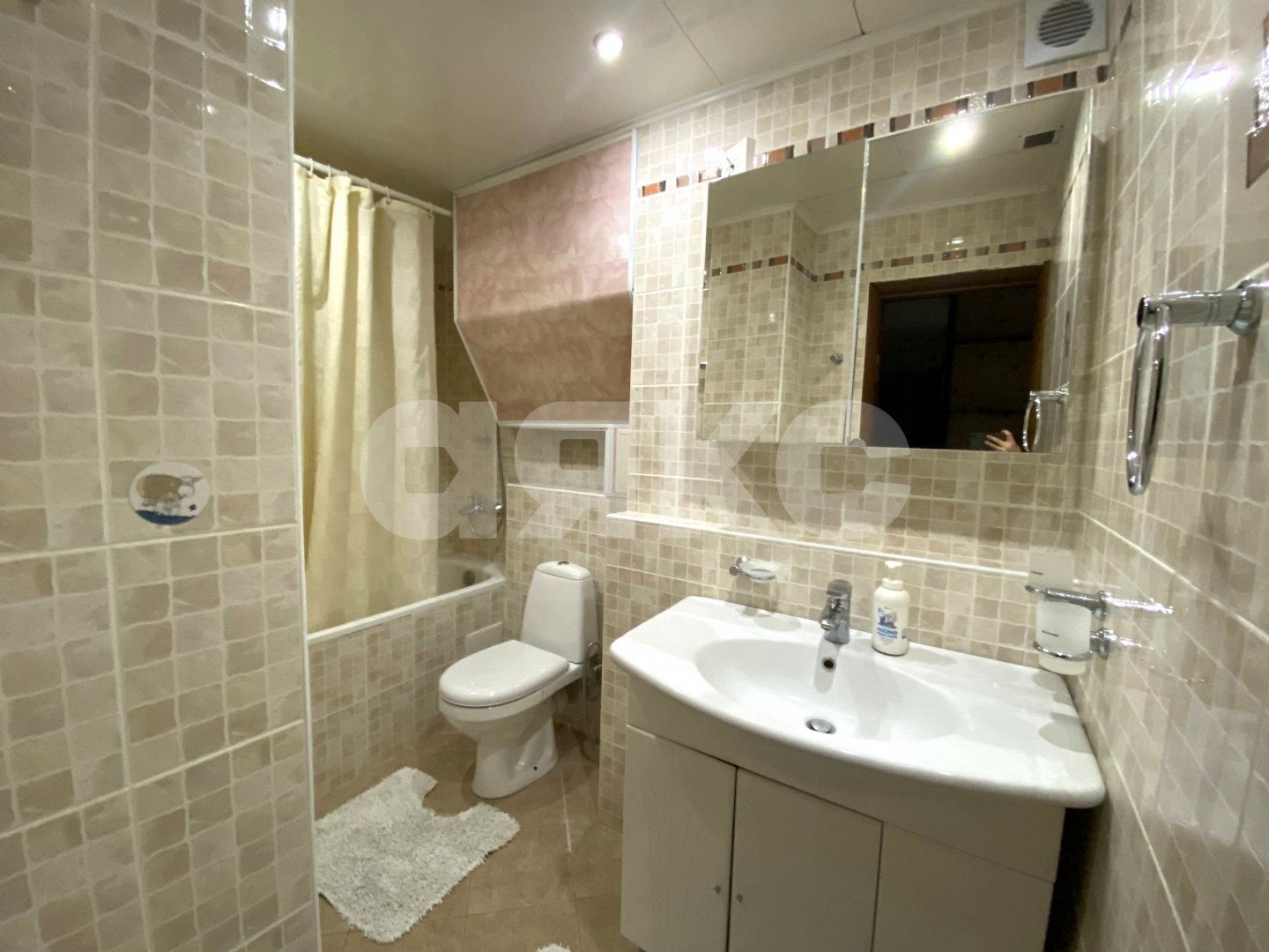 Фото №14: 3-комнатная квартира 84 м² - Геленджик, мкр. Южный, ул. Жуковского, 5