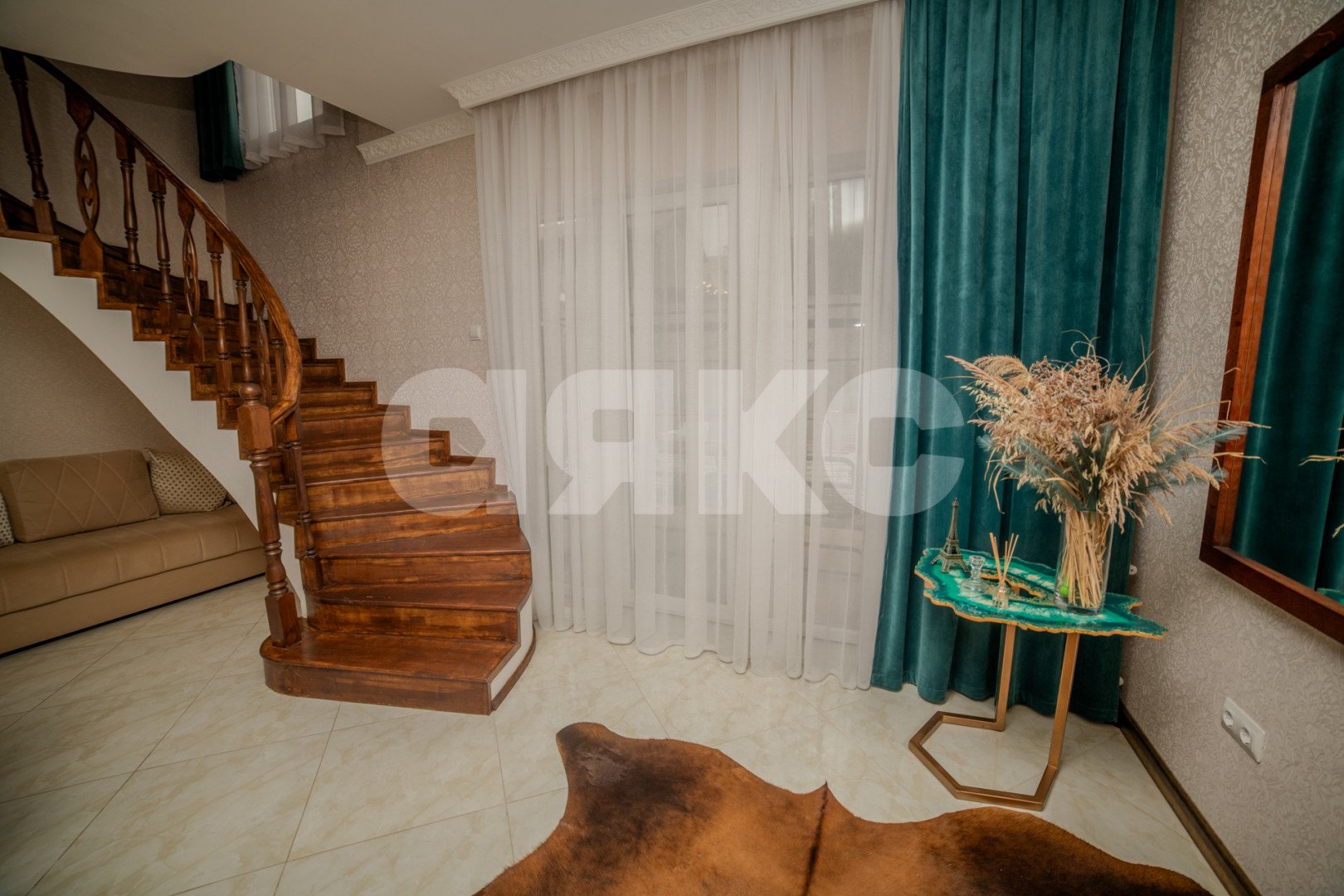 Фото №3: Дом 177 м² + 4 сот. - Геленджик