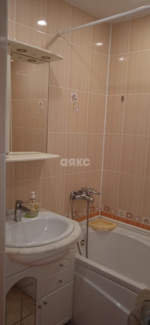 Фото №10: 3-комнатная квартира 65 м² - Геленджик, ул. Свердлова, 30