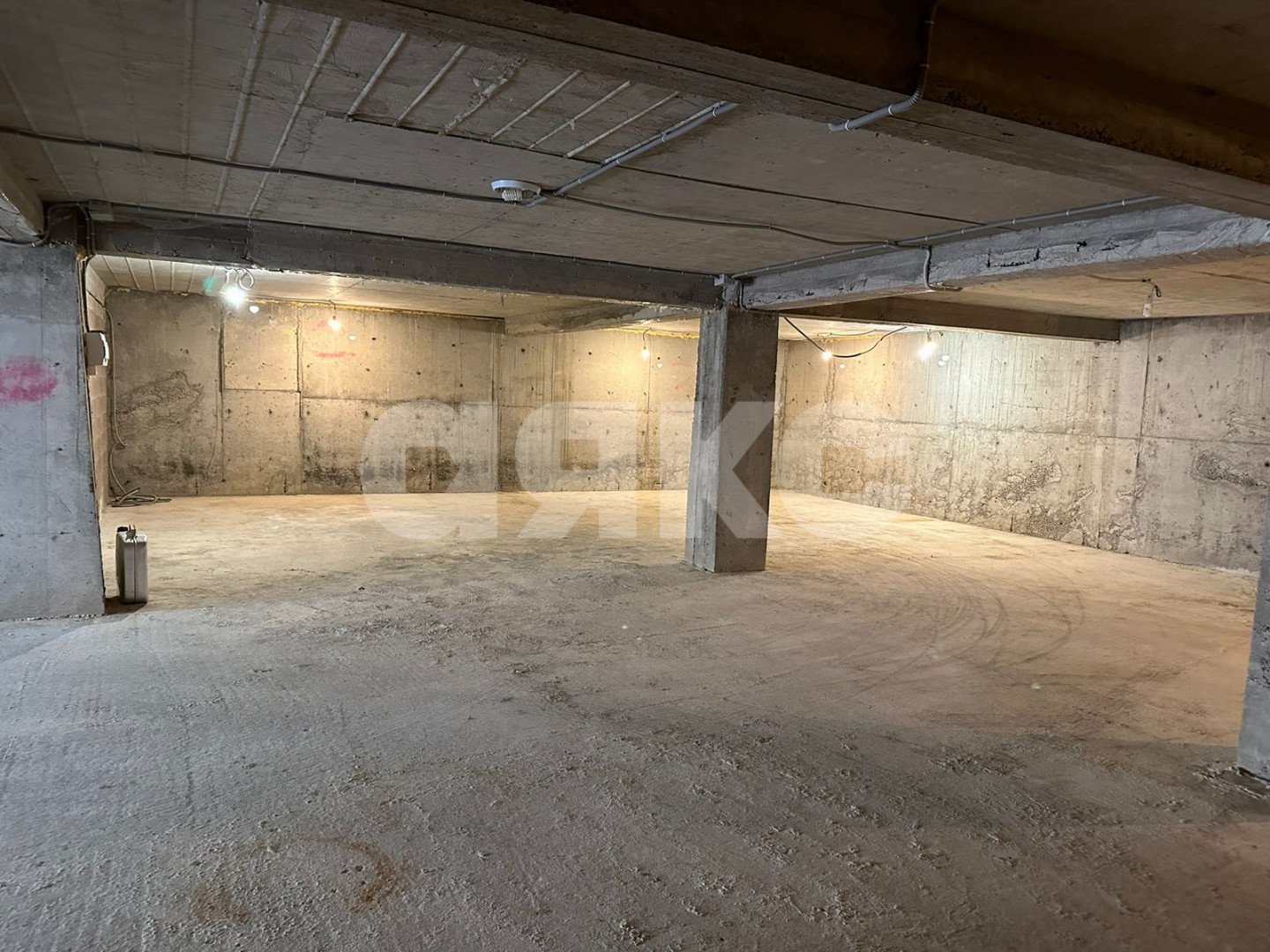 Фото №4: Коммерция 250 м² - Геленджик, мкр. Магилат, ул. Майская, 5