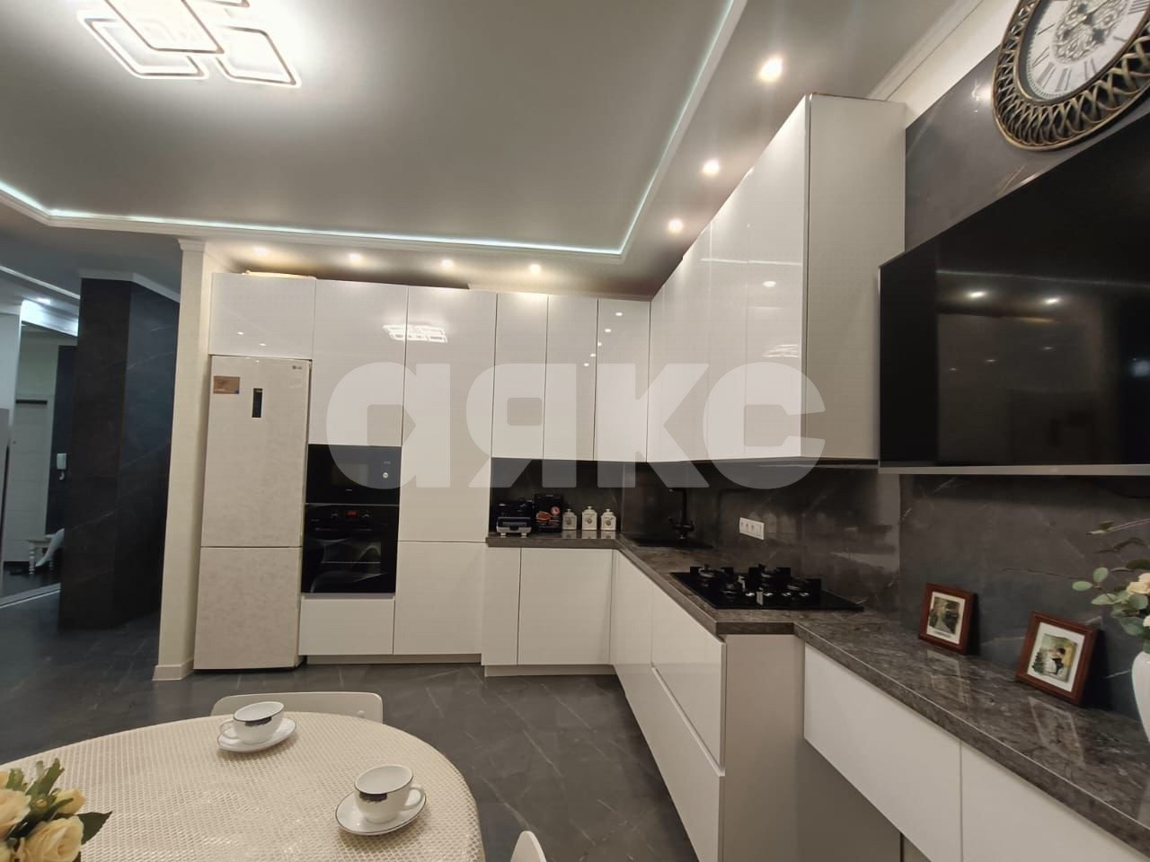 Фото №26: 3-комнатная квартира 80 м² - Геленджик, мкр. жилой комплекс Альбатрос, ул. Одесская, 3Ак8