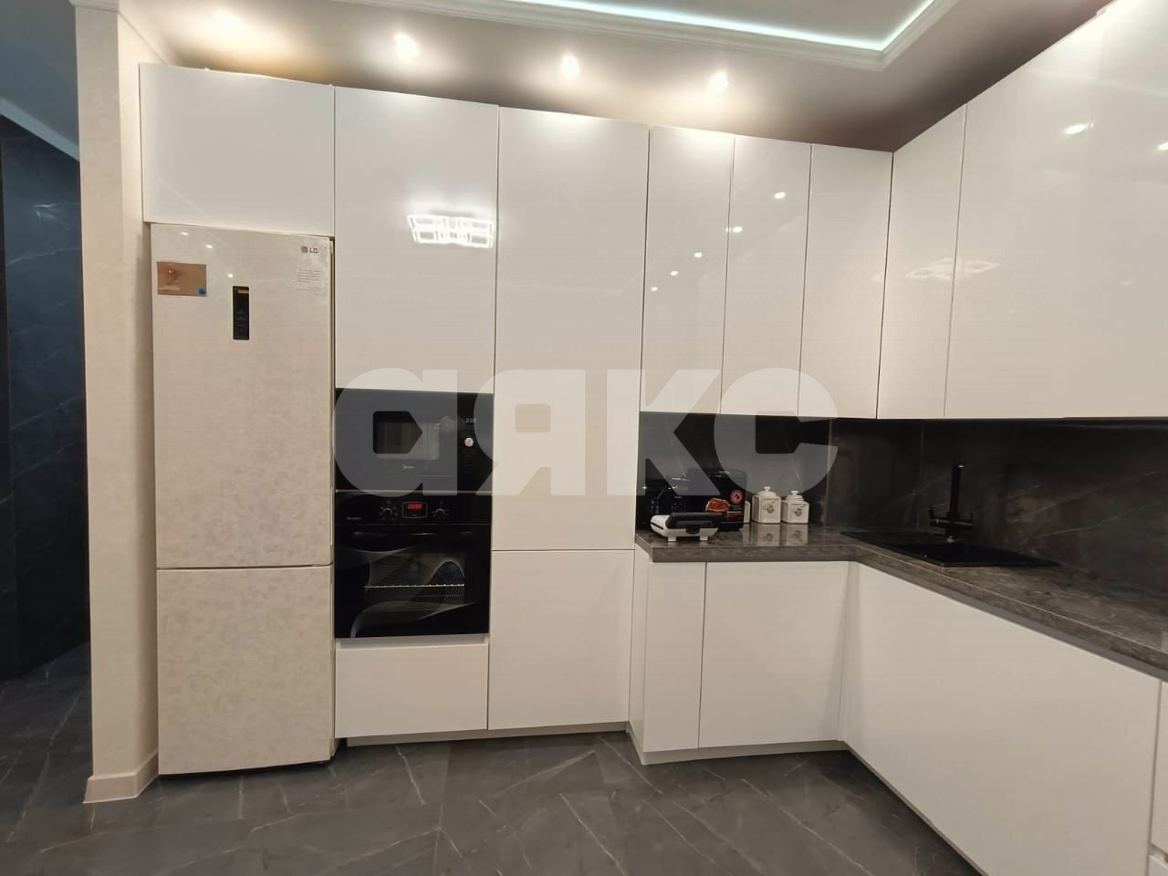 Фото №21: 3-комнатная квартира 80 м² - Геленджик, мкр. жилой комплекс Альбатрос, ул. Одесская, 3Ак8