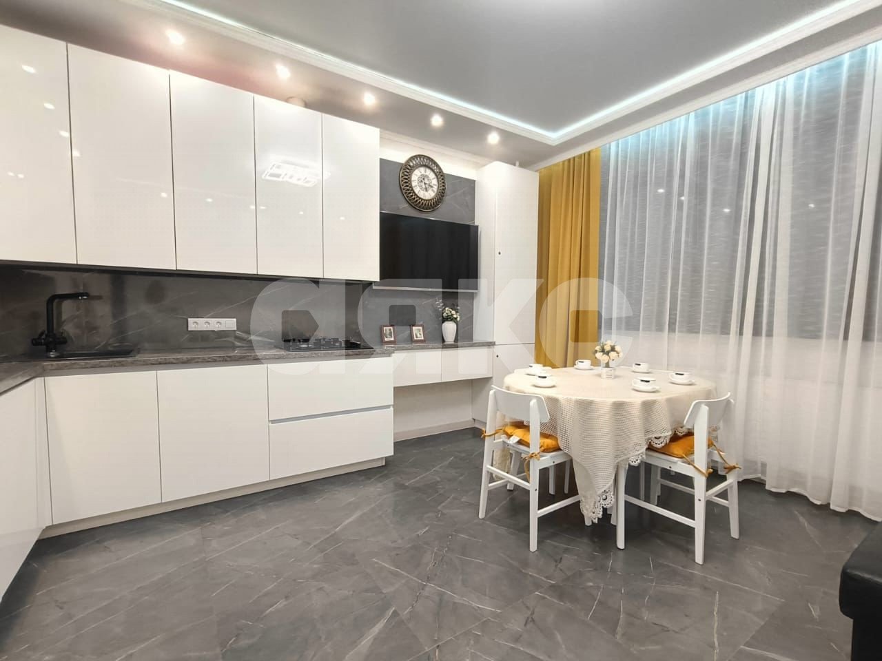 Фото №22: 3-комнатная квартира 80 м² - Геленджик, мкр. жилой комплекс Альбатрос, ул. Одесская, 3Ак8