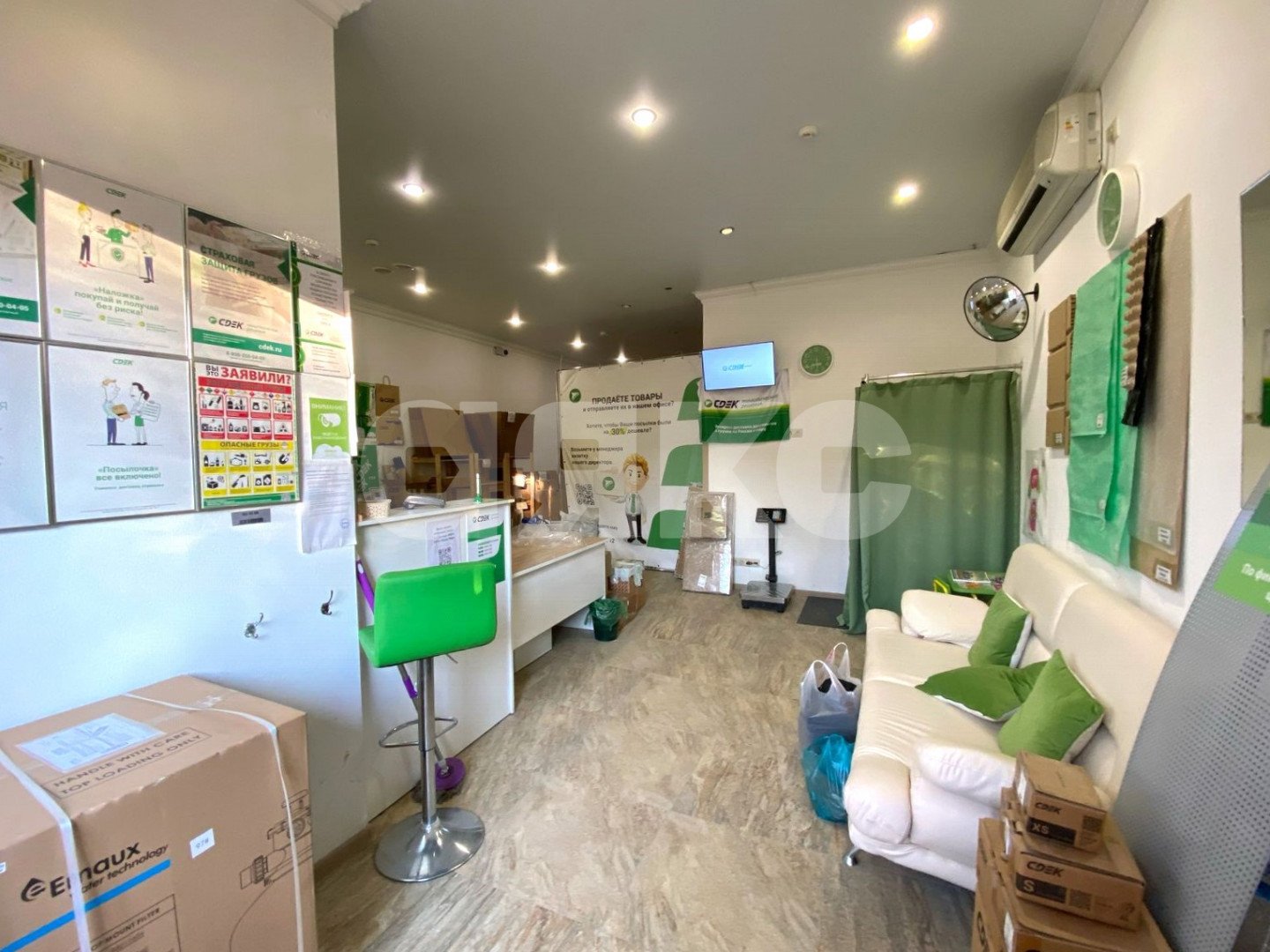 Фото №1: Коммерция 87 м² - Геленджик, Магилат, мкр. жилой комплекс Южный квартал, ул. Сурикова, 60В