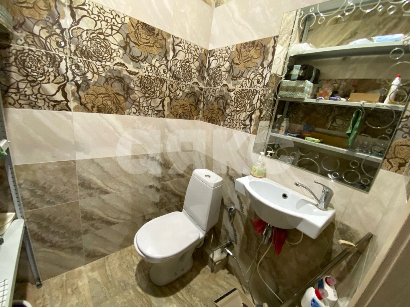 Фото №5: Коммерция 87 м² - Геленджик, Магилат, мкр. жилой комплекс Южный квартал, ул. Сурикова, 60В