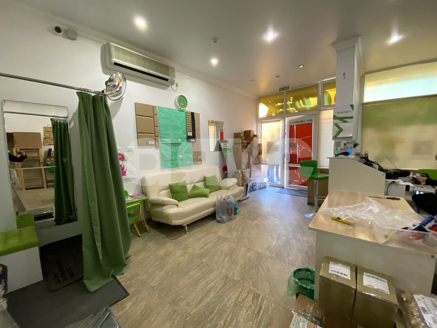 Фото №2: Коммерция 87 м² - Геленджик, Магилат, мкр. жилой комплекс Южный квартал, ул. Сурикова, 60В