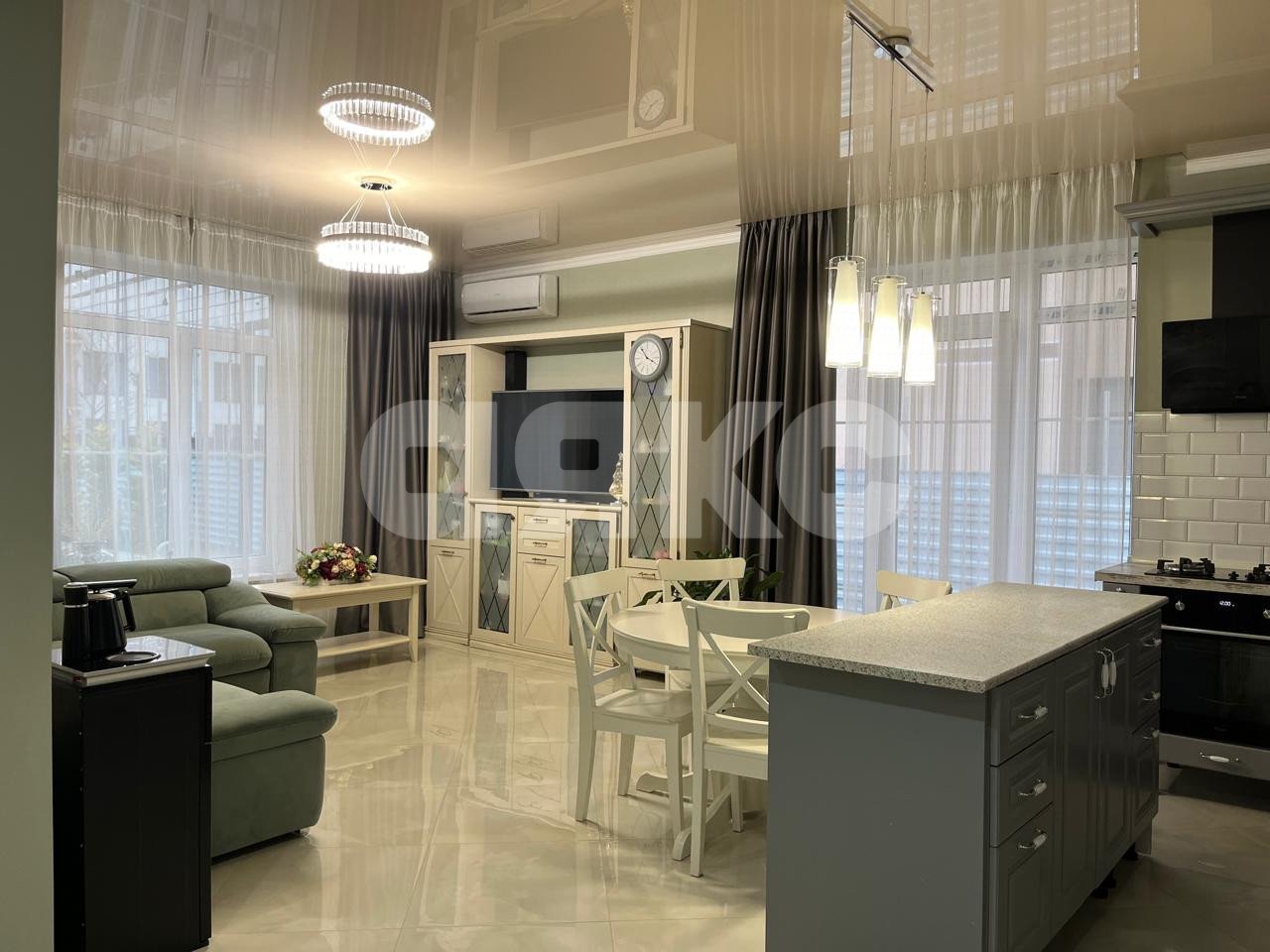 Фото №3: Дом 100 м² + 6.15 сот. - Дивноморское, ул. Кирова