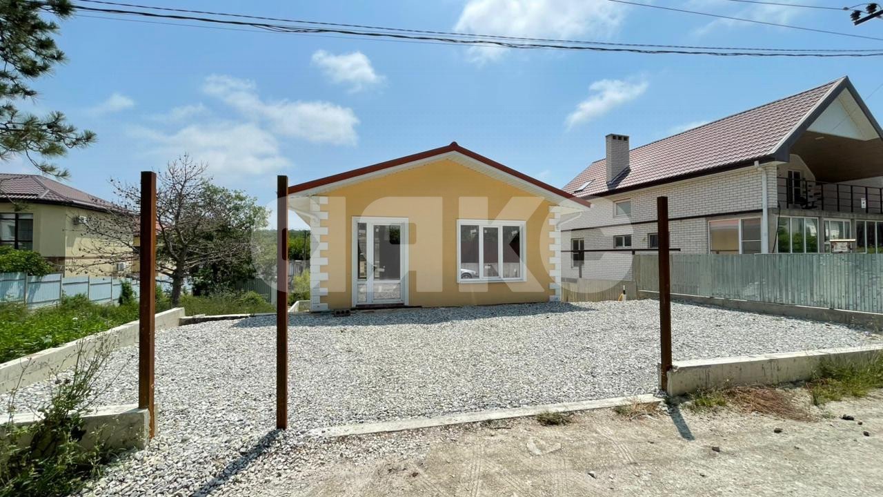 Фото №1: Дом 150 м² + 4.2 сот. - Лесник-2, 174