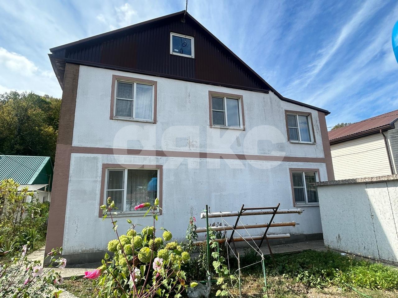 Фото №1: Дом 157 м² + 4.5 сот. - Пищевик, ул. Мира, 124