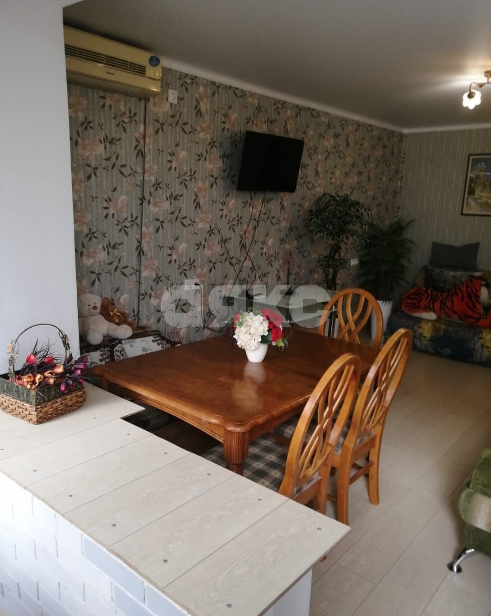 Фото №12: 2-комнатная квартира 55 м² - Геленджик, Толстый Мыс, мкр. Толстый Мыс, ул. Леселидзе, 8