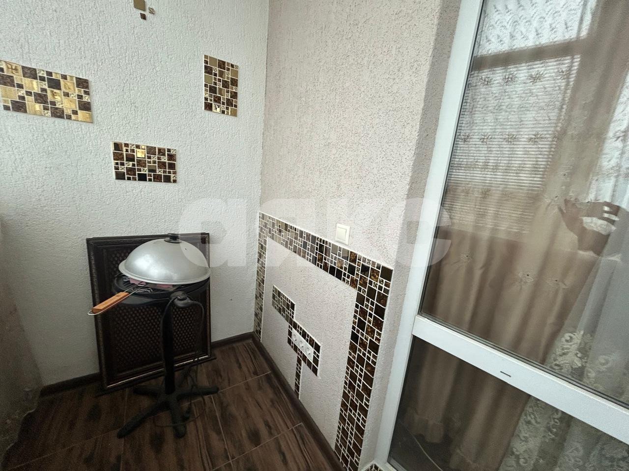 Фото №4: 1-комнатная квартира 74 м² - Геленджик, ул. Шмидта, 8