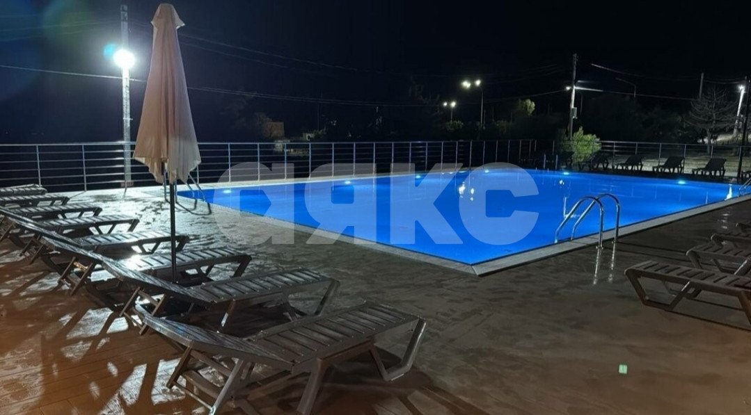 Фото №1: Коммерция 5000 м² - Геленджик, ул. Ленина, 1