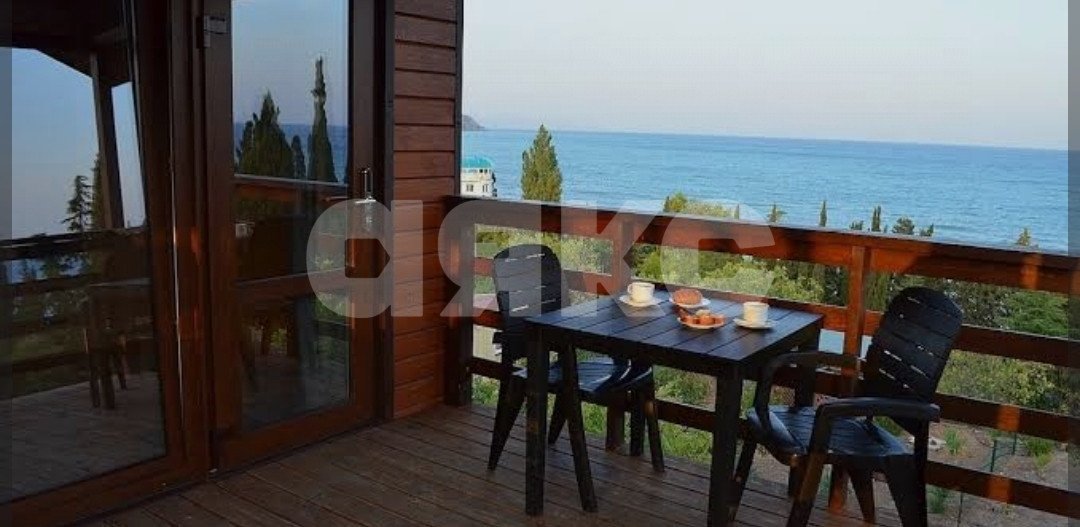 Фото №3: Коммерция 5000 м² - Геленджик, ул. Ленина, 1