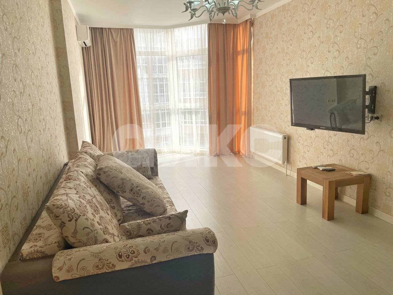 Фото №3: 2-комнатная квартира 72 м² - Геленджик, жилой комплекс Лазурный-2, мкр. жилой комплекс Лазурный-2, ул. Верхняя, 4к3