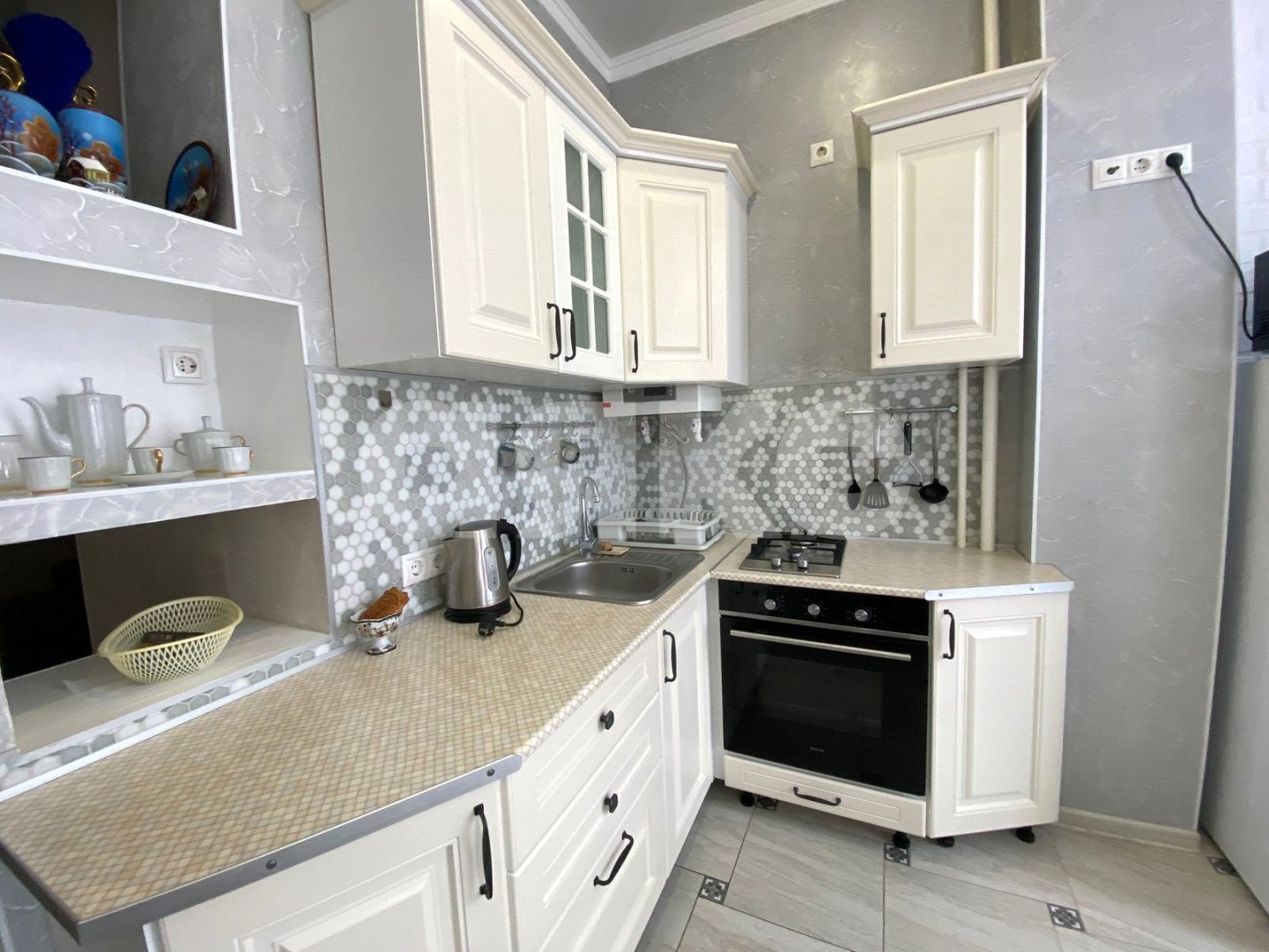 Фото №4: 1-комнатная квартира 29 м² - Геленджик, Толстый Мыс, жилой комплекс Черноморский-2, Толстый Мыс, мкр. жилой комплекс Черноморский-2, ул. Крымская, 22к23