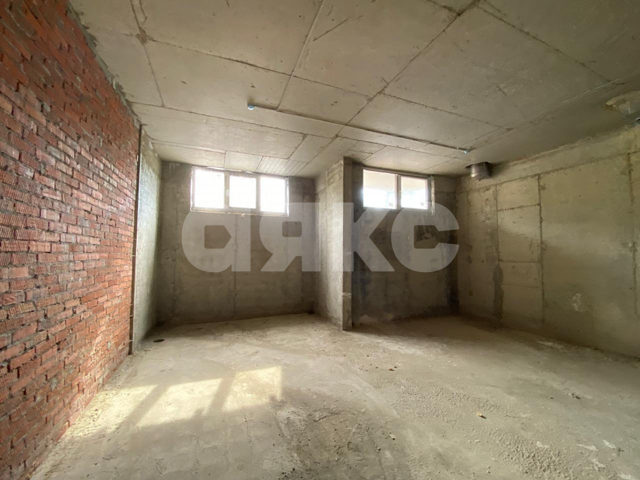 Фото №2: Коммерция 50 м² - Геленджик, Северный, мкр. Северный, ул. Маршала Жукова, 2к1