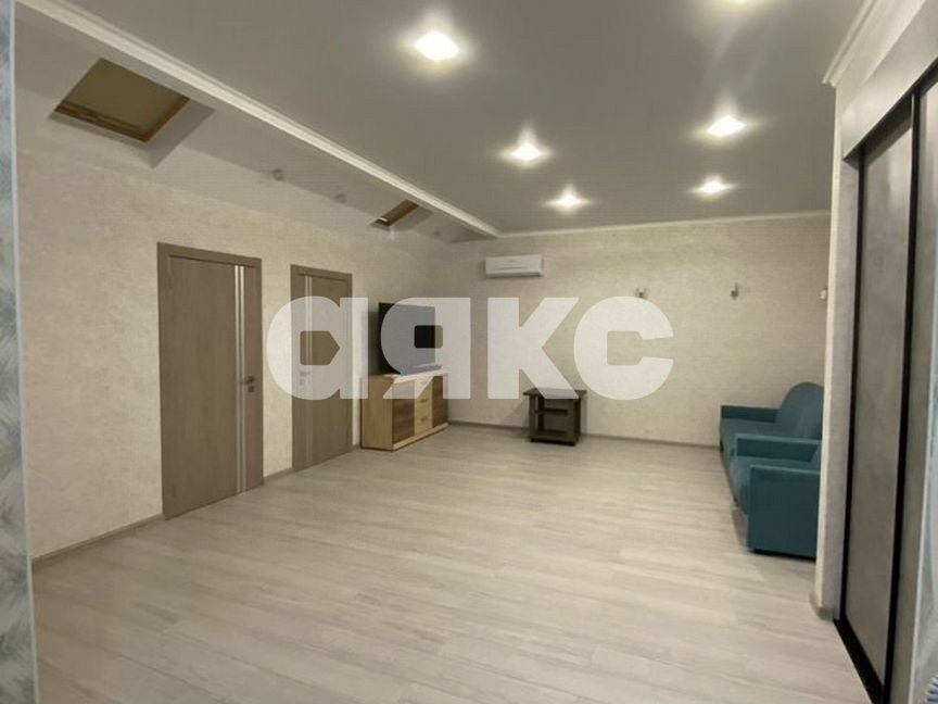 Фото №2: 3-комнатная квартира 75 м² - Геленджик, Южный, жилой комплекс Столичный квартал, жилой комлпекс Жуковский, Южный, квартал Южный, жилой комплекс Столичный квартал, мкр. жилой комлпекс Жуковский, ул. Витебская, 12к6/1