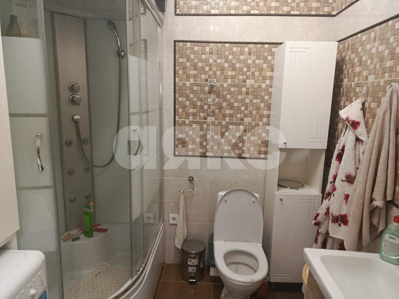 Фото №5: 2-комнатная квартира 74 м² - Геленджик, жилой комплекс Лазурный, мкр. жилой комплекс Лазурный, ул. Туристическая, 3к2