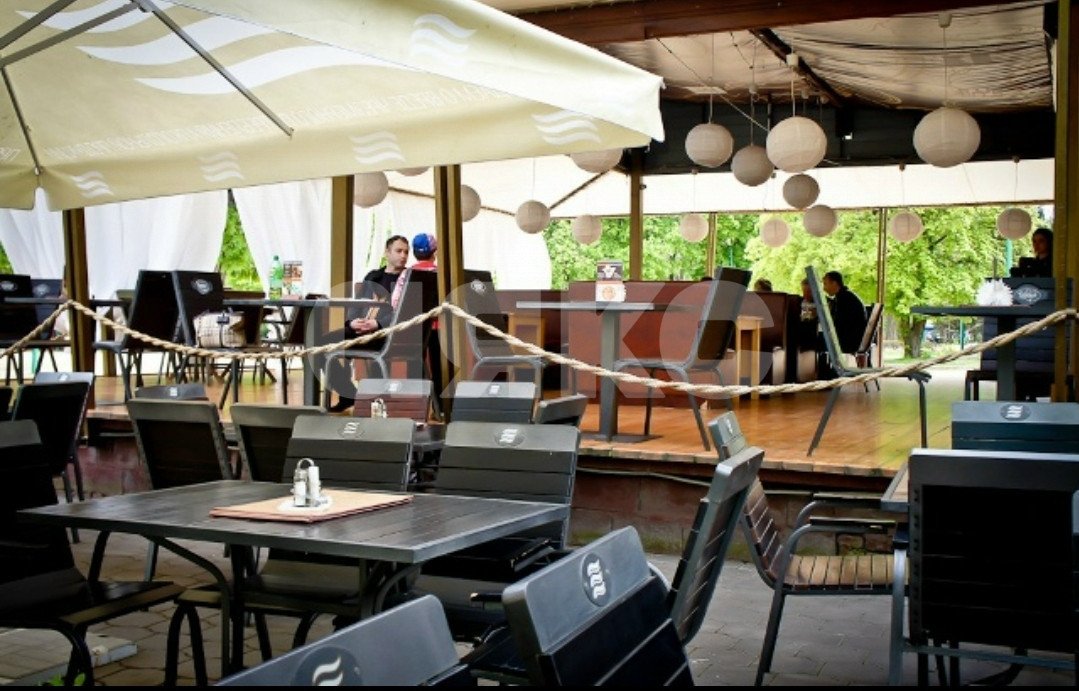 Фото №3: Коммерция 150 м² - Геленджик, ул. Ленина, 1