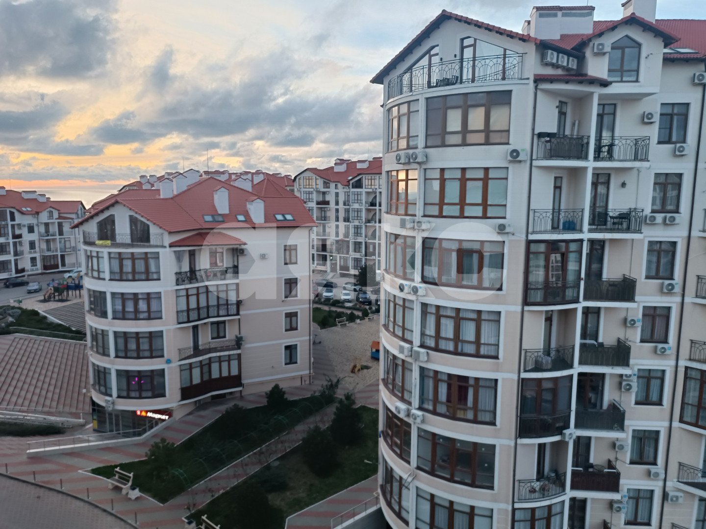 Фото №8: 1-комнатная квартира 55 м² - Геленджик, Толстый Мыс, жилой комплекс Черноморский-2, Толстый Мыс, мкр. жилой комплекс Черноморский-2, ул. Крымская, 22к14