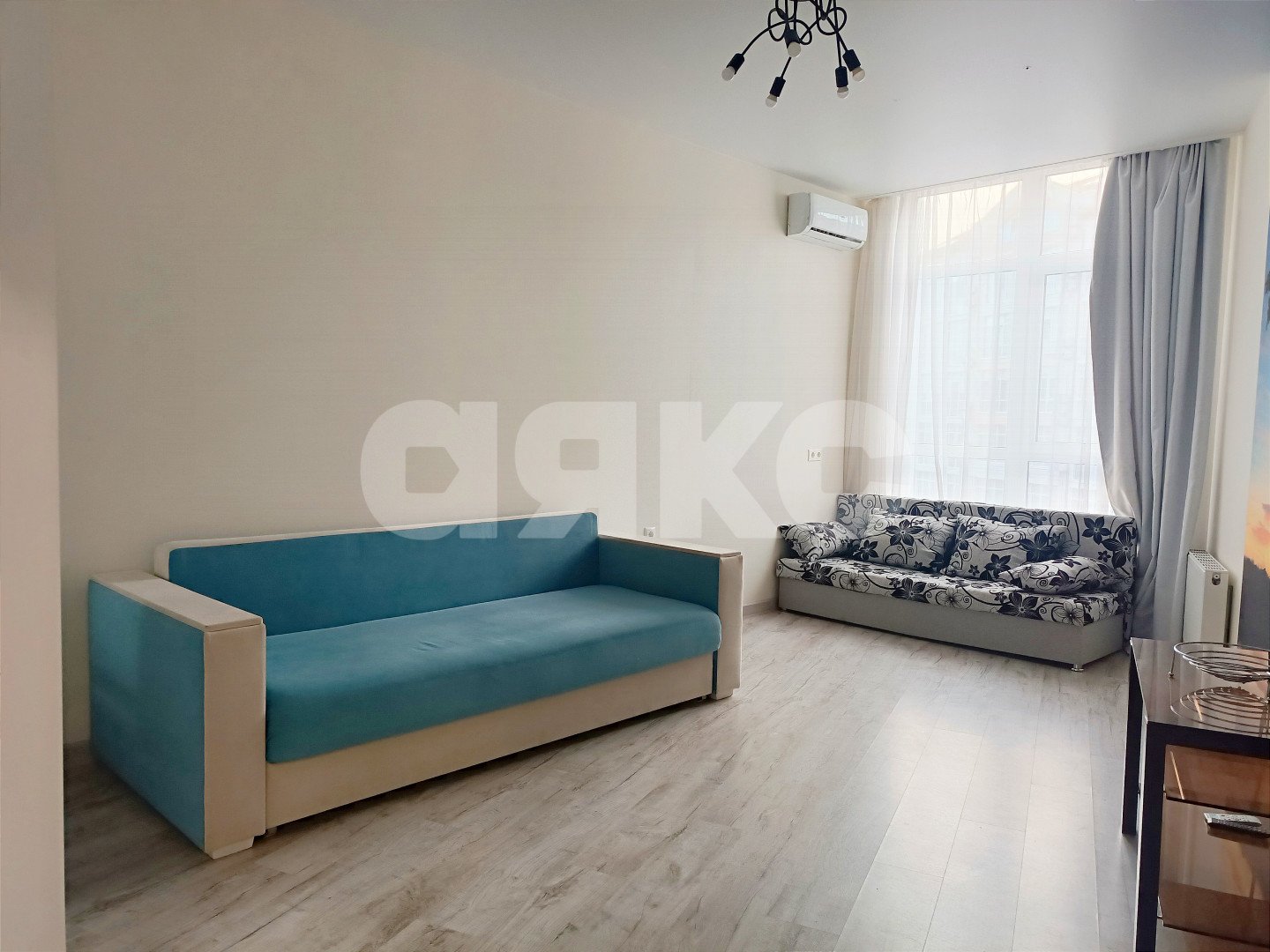 Фото №8: 2-комнатная квартира 74 м² - Геленджик, жилой комплекс Лазурный-2, мкр. жилой комплекс Лазурный-2, ул. Верхняя, 4к7