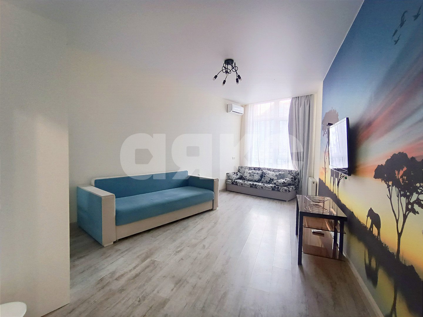 Фото №4: 2-комнатная квартира 74 м² - Геленджик, жилой комплекс Лазурный-2, мкр. жилой комплекс Лазурный-2, ул. Верхняя, 4к7