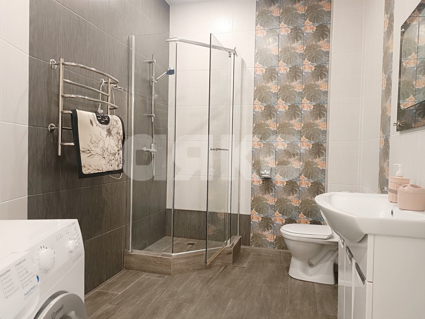 Фото №12: 2-комнатная квартира 74 м² - Геленджик, жилой комплекс Лазурный-2, мкр. жилой комплекс Лазурный-2, ул. Верхняя, 4к7