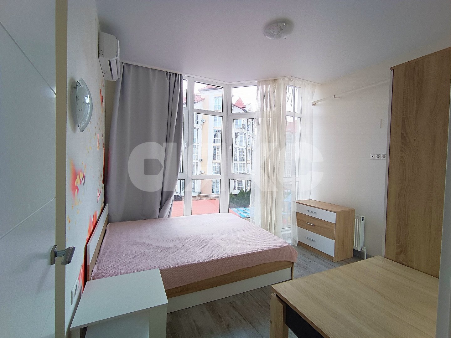 Фото №9: 2-комнатная квартира 74 м² - Геленджик, жилой комплекс Лазурный-2, мкр. жилой комплекс Лазурный-2, ул. Верхняя, 4к7