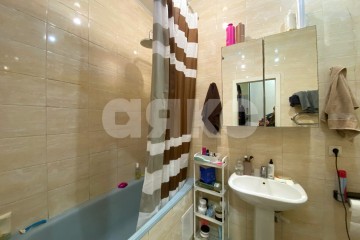 Фото №4: 2-комнатная квартира 49 м² - Геленджик, ул. Савицкого, 11А