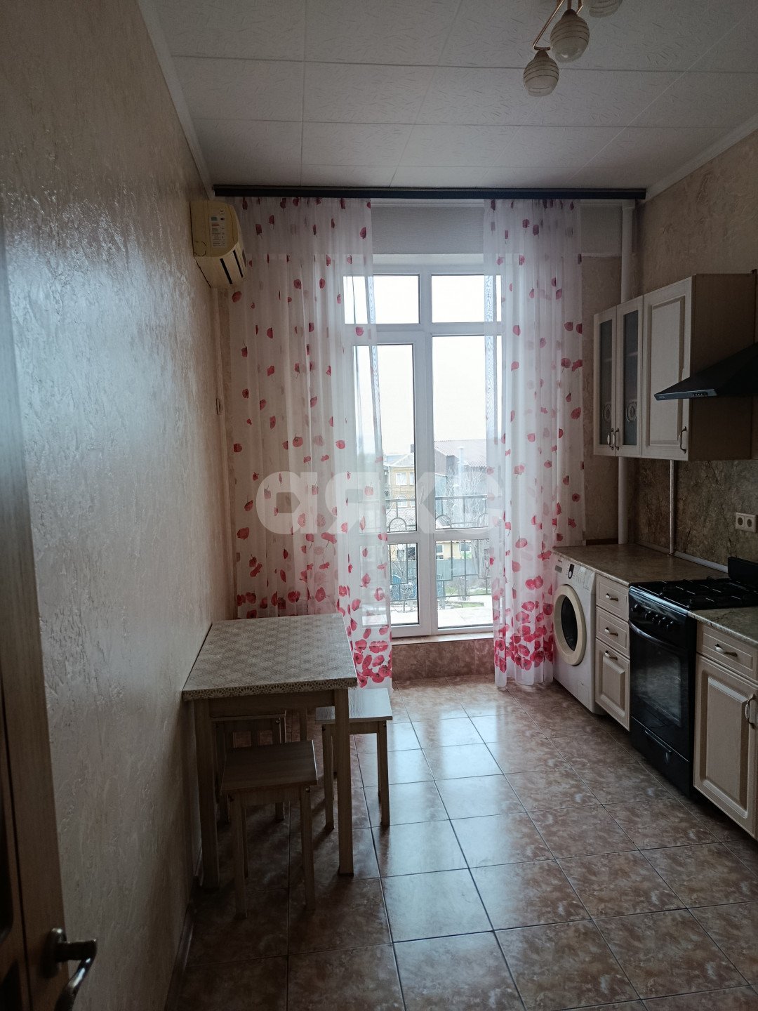 Фото №4: 1-комнатная квартира 41 м² - Геленджик, ул. Курортная, 14А