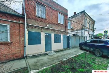 Фото №2: Коммерция 85 м² - Краснодар, мкр. Центральный, ул. имени Максима Горького, 70