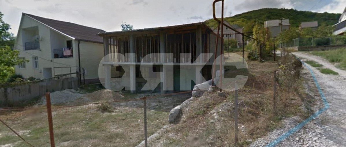 Фото №4: Коттедж 190 м² + 10 сот. - Геленджик, мкр. СНТ Виноградарь-3, ул. Ленина