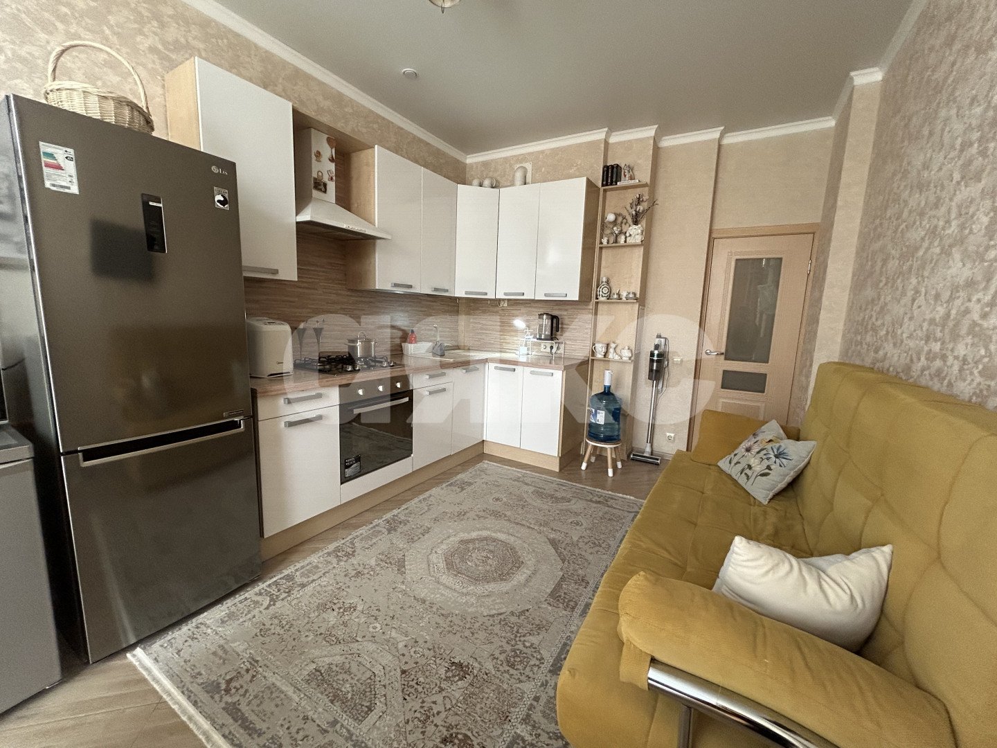 Фото №2: 1-комнатная квартира 50 м² - Геленджик, мкр. жилой комплекс Альбатрос, ул. Одесская, 3Ак1